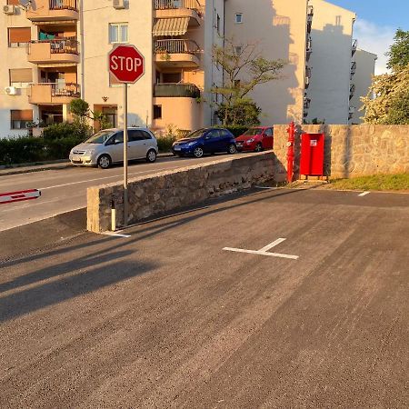 Apartman Neo Kantrida Rijeka Exteriör bild