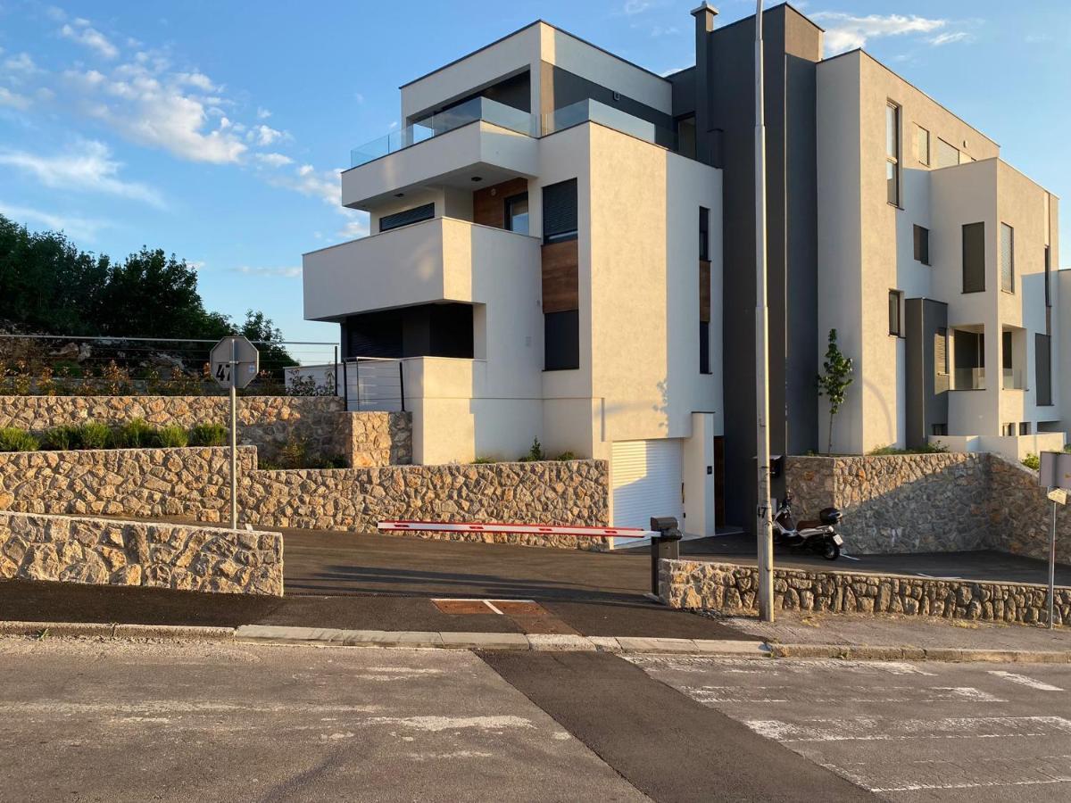 Apartman Neo Kantrida Rijeka Exteriör bild