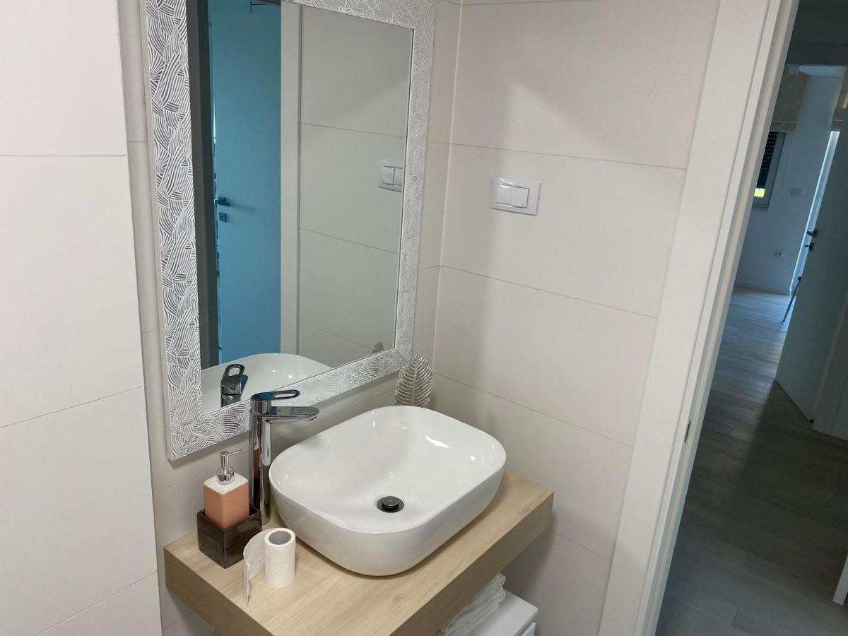 Apartman Neo Kantrida Rijeka Exteriör bild