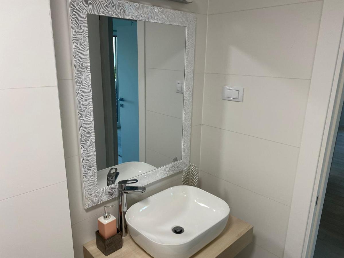 Apartman Neo Kantrida Rijeka Exteriör bild