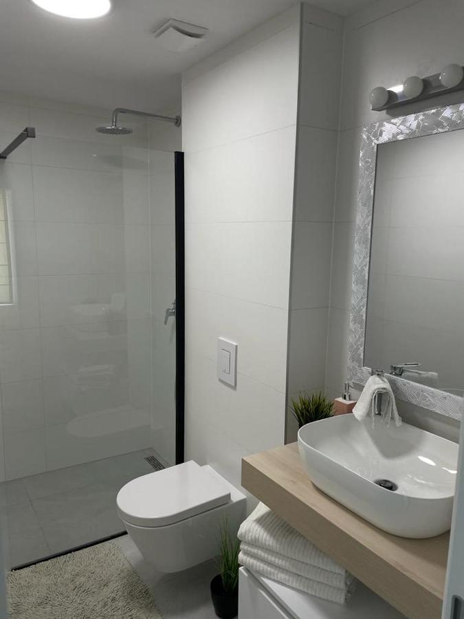 Apartman Neo Kantrida Rijeka Exteriör bild